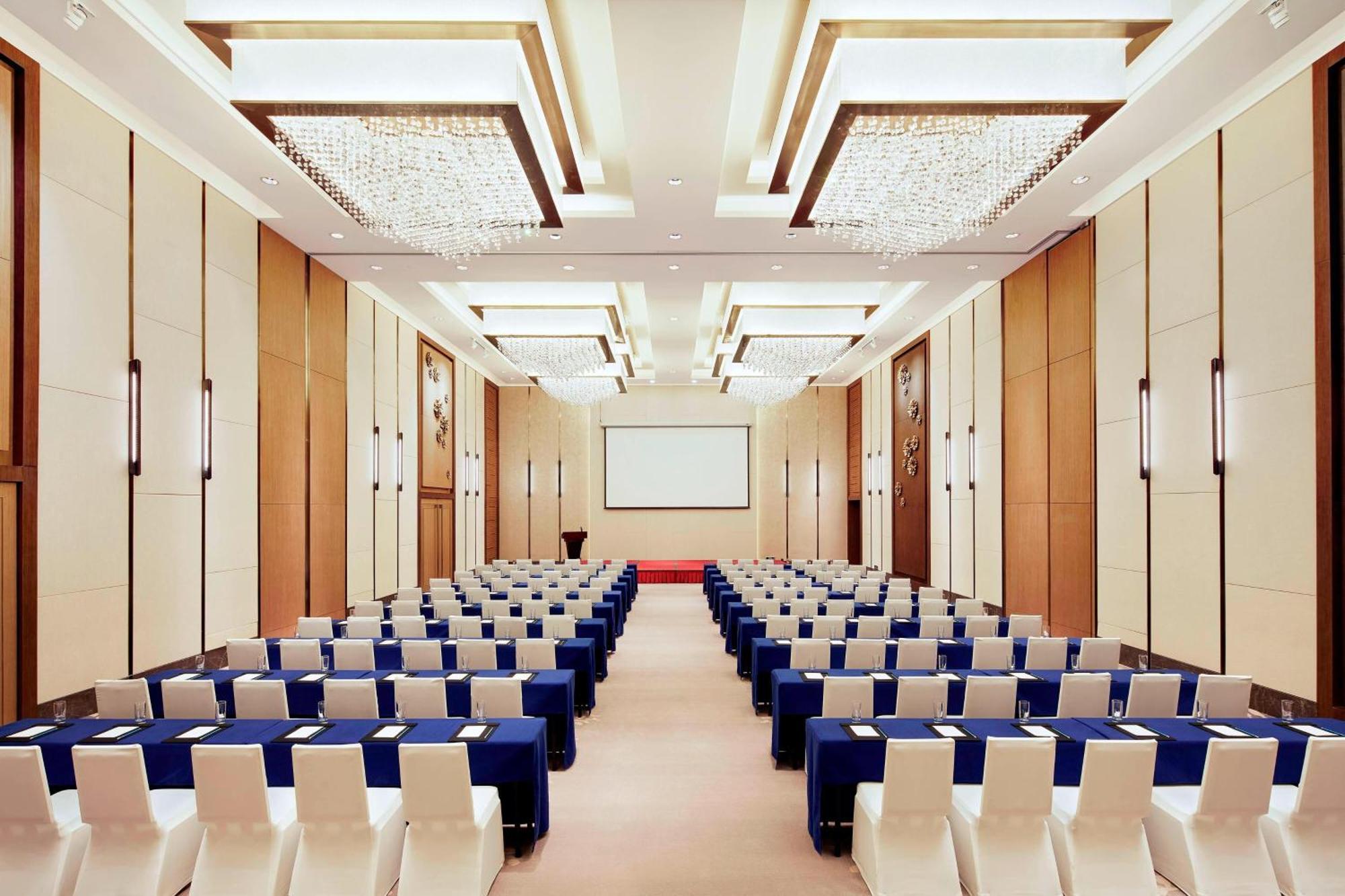 Four Points By Sheraton Changchun Hi-Tech Zone Buitenkant foto